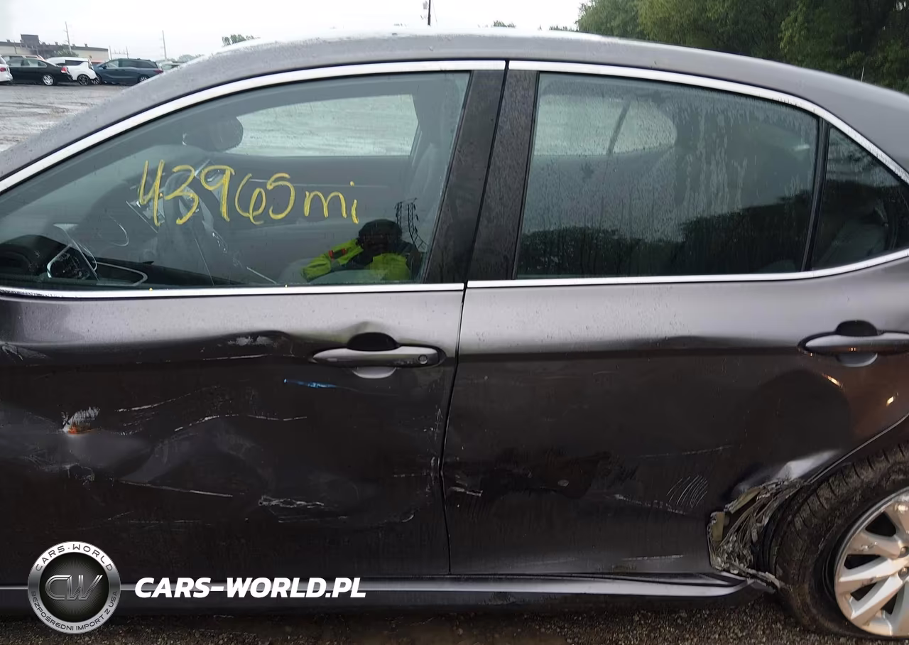2018 Toyota Camry L-Le-Se-Xle VIN:4T1B11HK4JU106149 - 14