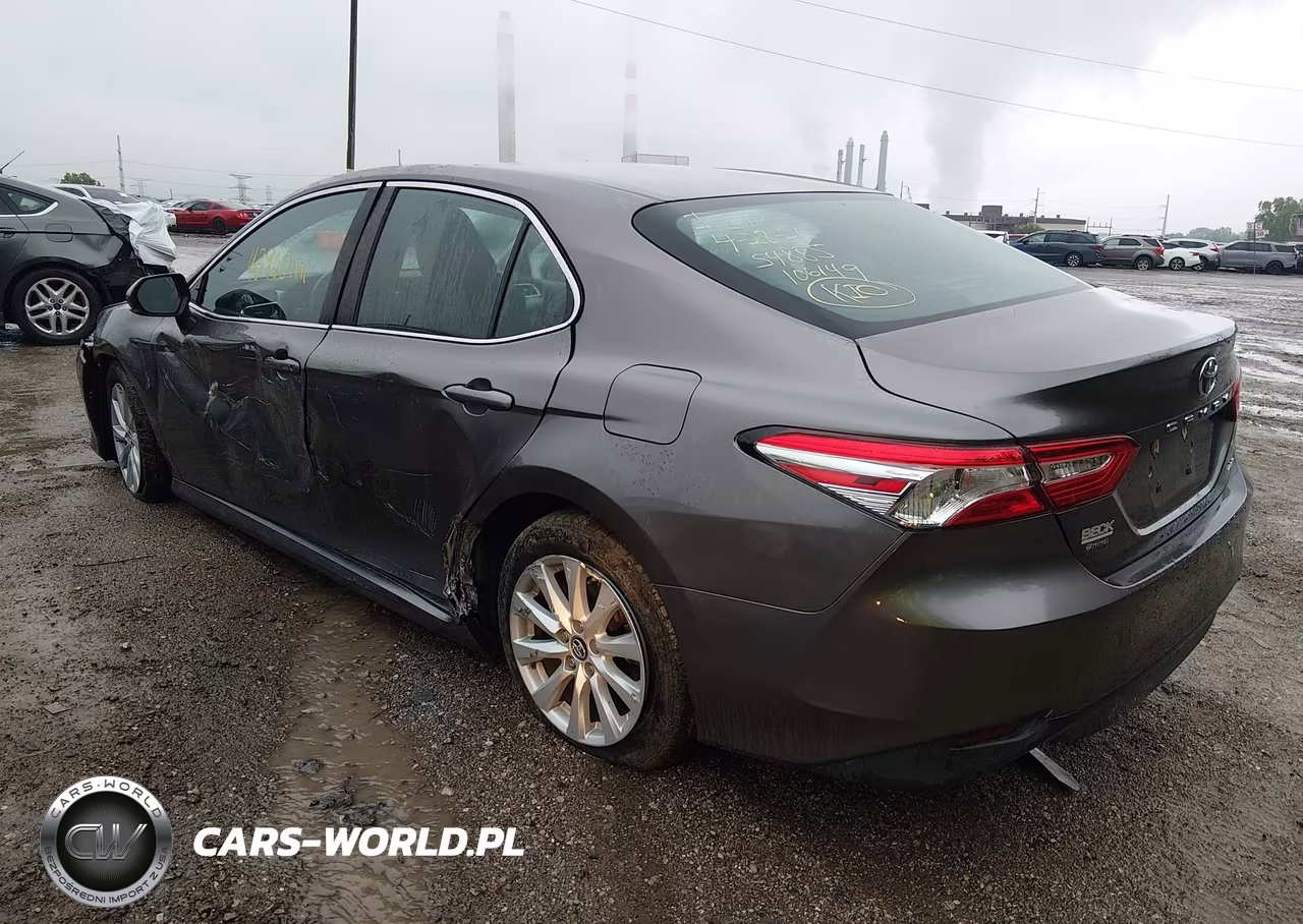 2018 Toyota Camry L-Le-Se-Xle VIN:4T1B11HK4JU106149 - 3