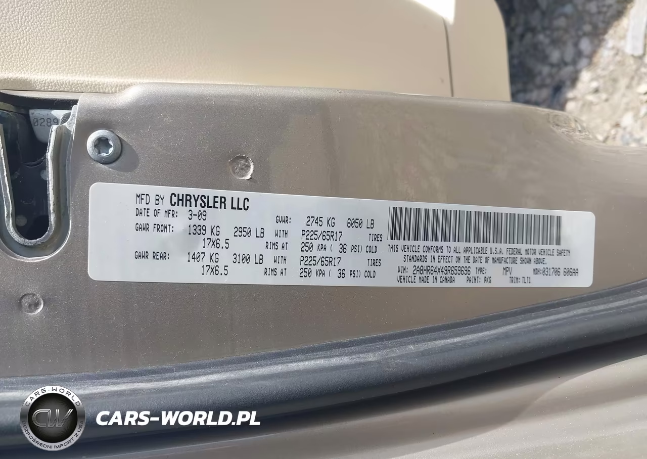 2009 Chrysler Town & Country Limited VIN:2A8HR64X49R659696 - 9