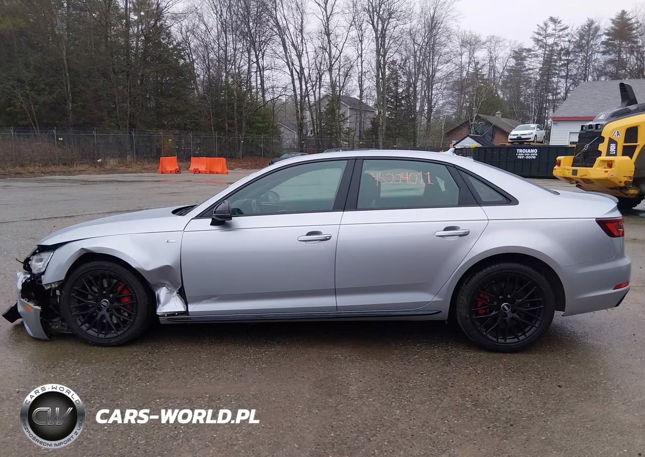2018 Audi A4 2.0T Premium-2.0T Tech Premium VIN:WAUENAF46JA058047 - 15