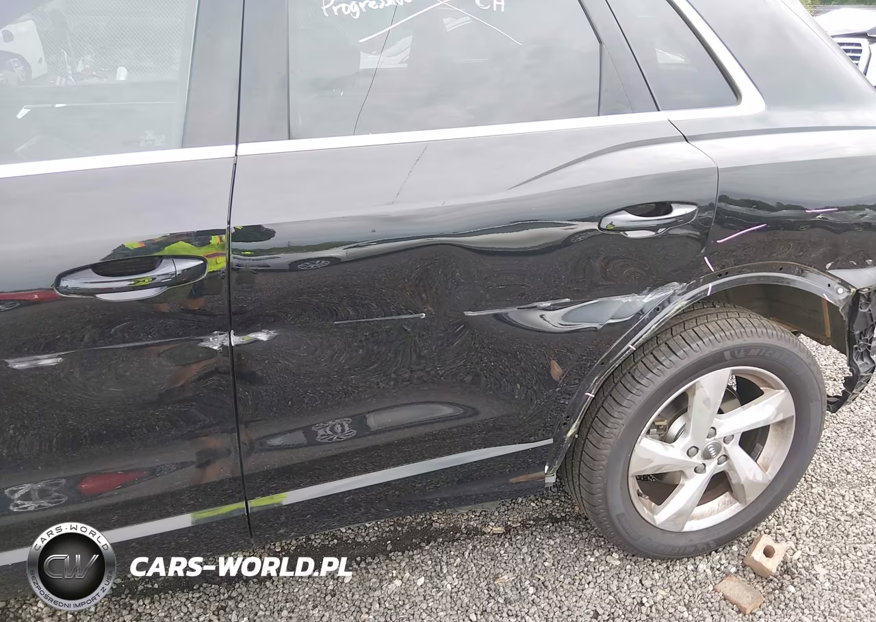 2020 Audi Q3 Premium 45 Tfsi Quattro Tiptronic VIN:WA1AECF37L1125076 - 19