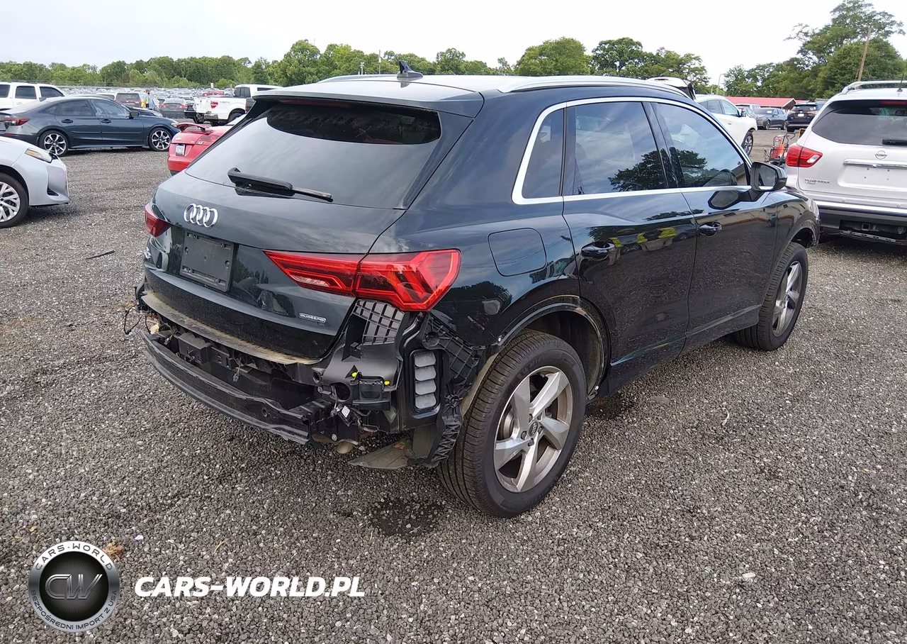 2020 Audi Q3 Premium 45 Tfsi Quattro Tiptronic VIN:WA1AECF37L1125076 - 4