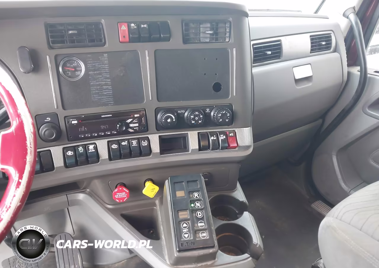 2017 Kenworth T680 VIN:1XKYD49XXHJ157561 - 20