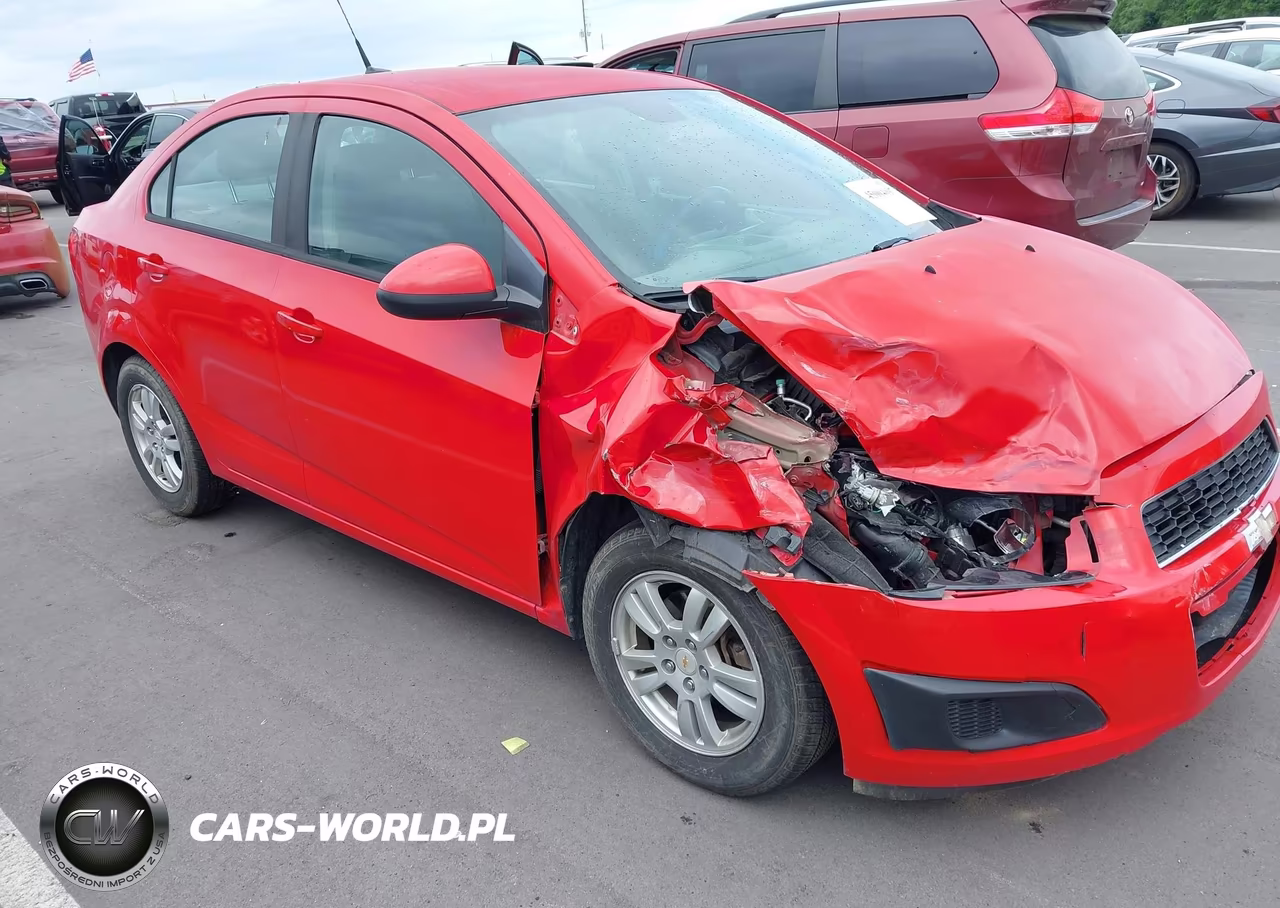 2012 Chevrolet Sonic 1Ls