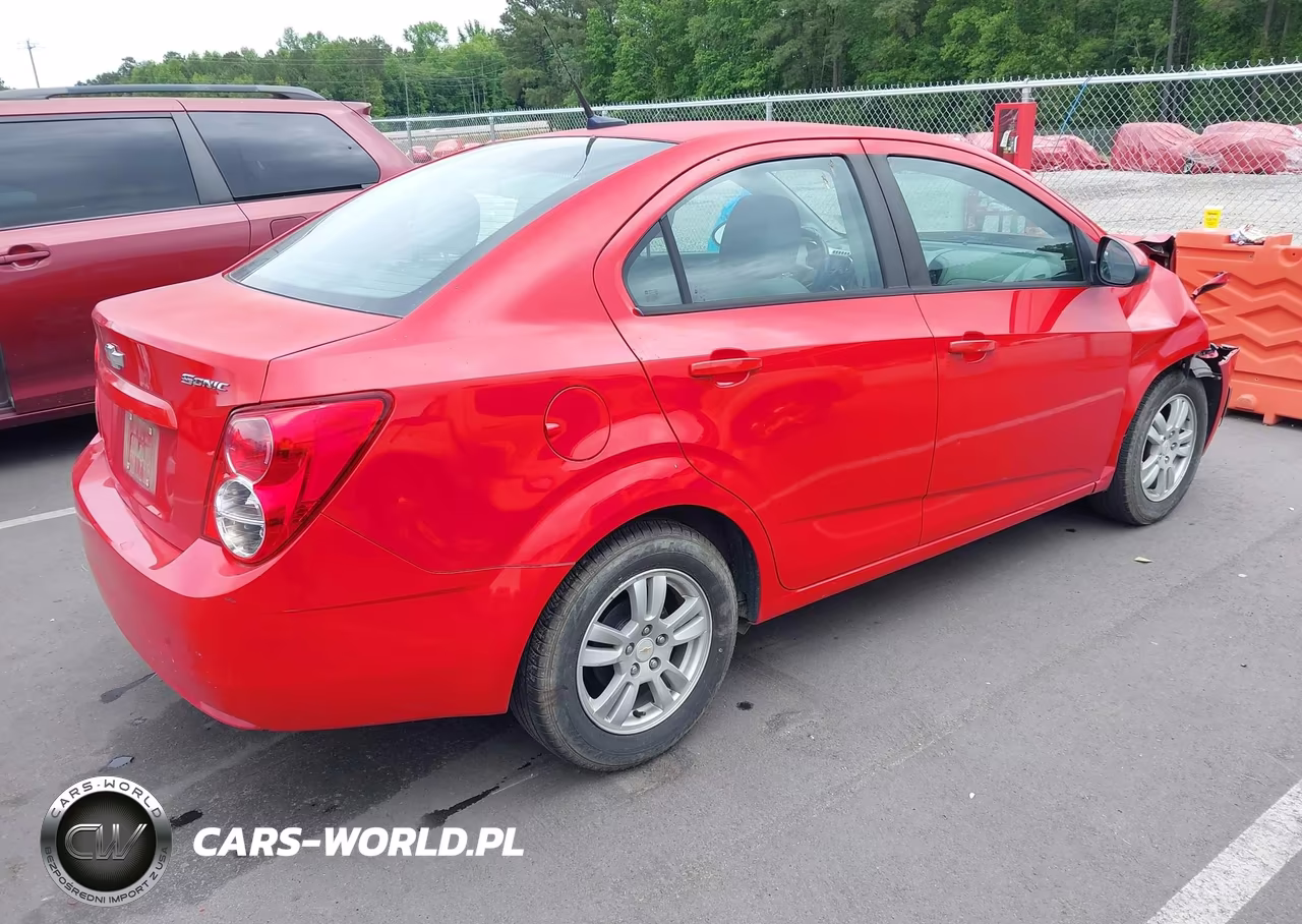 2012 Chevrolet Sonic 1Ls VIN:1G1JB5SHXC4113412 - 4