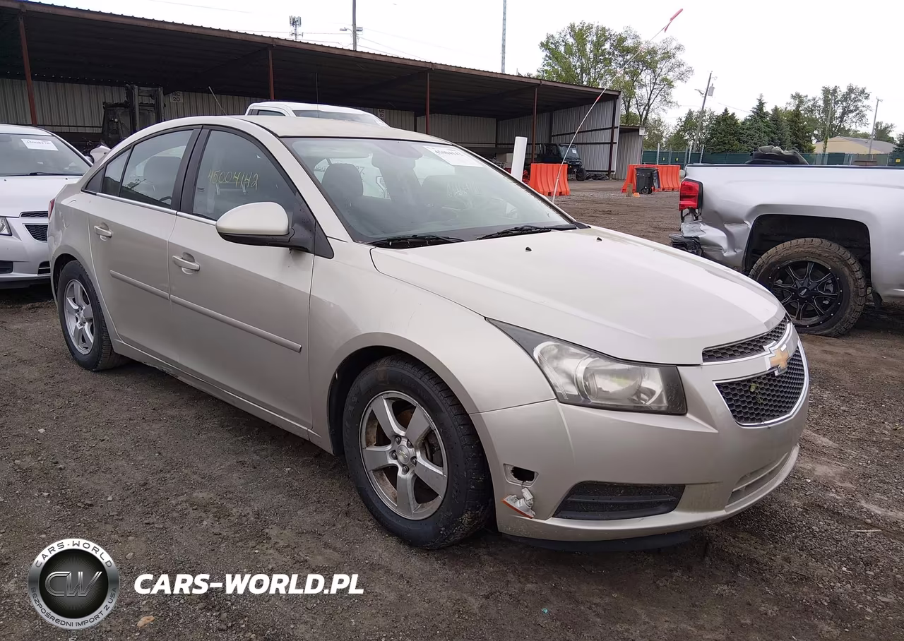 2014 Chevrolet Cruze Ls Auto – zdjęcie 1 z 11