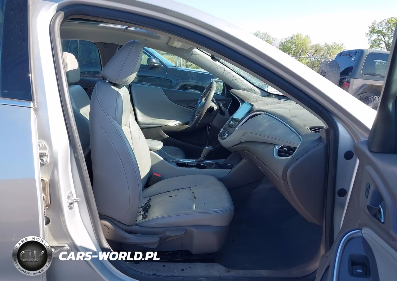 2019 Chevrolet Malibu Lt VIN:1G1ZD5ST1KF167928 - 5