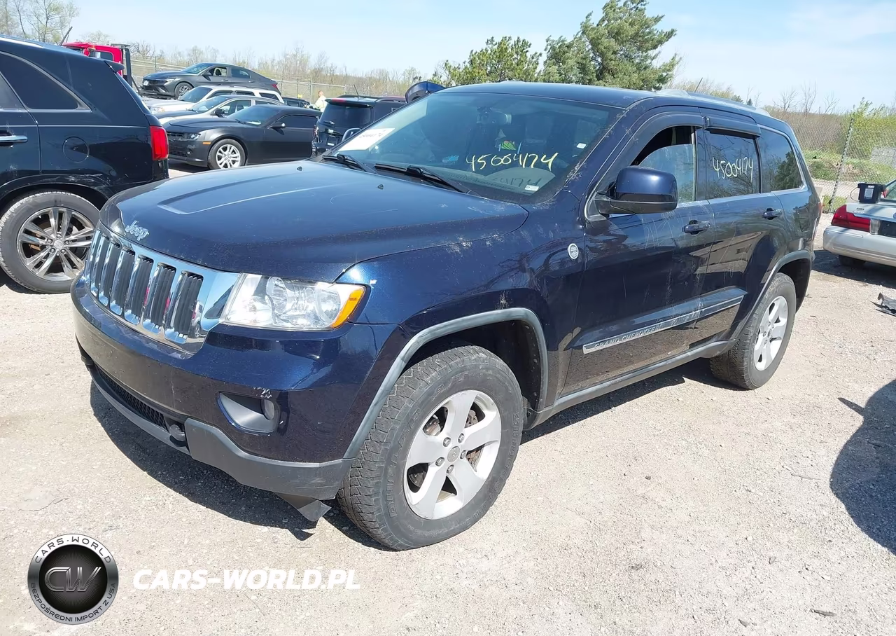 2011 Jeep Grand Cherokee Laredo VIN:1J4RR4GT6BC587708 - 2