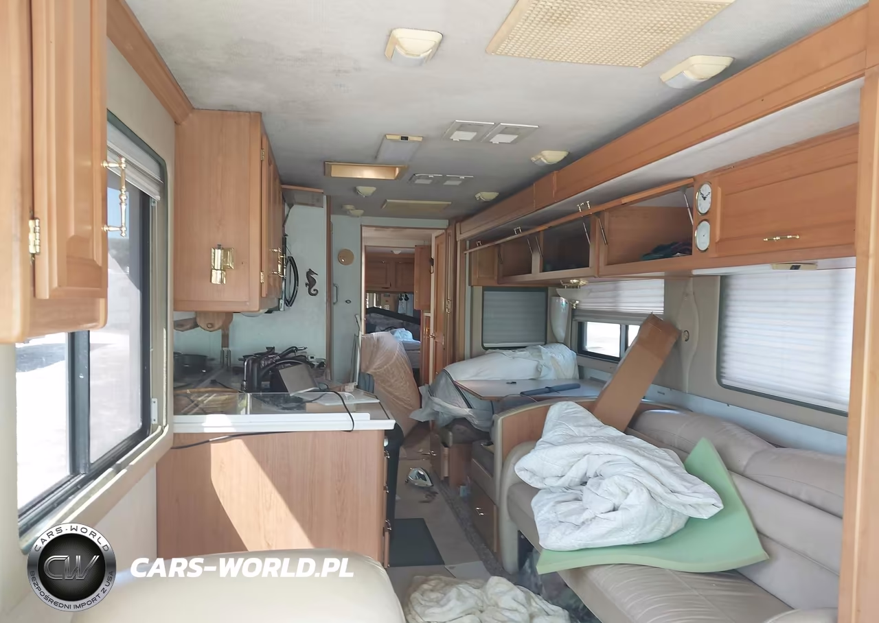 2000 Freightliner Chassis X Line Motor Home VIN:4UZ6XFBA2YCG55283 - 5
