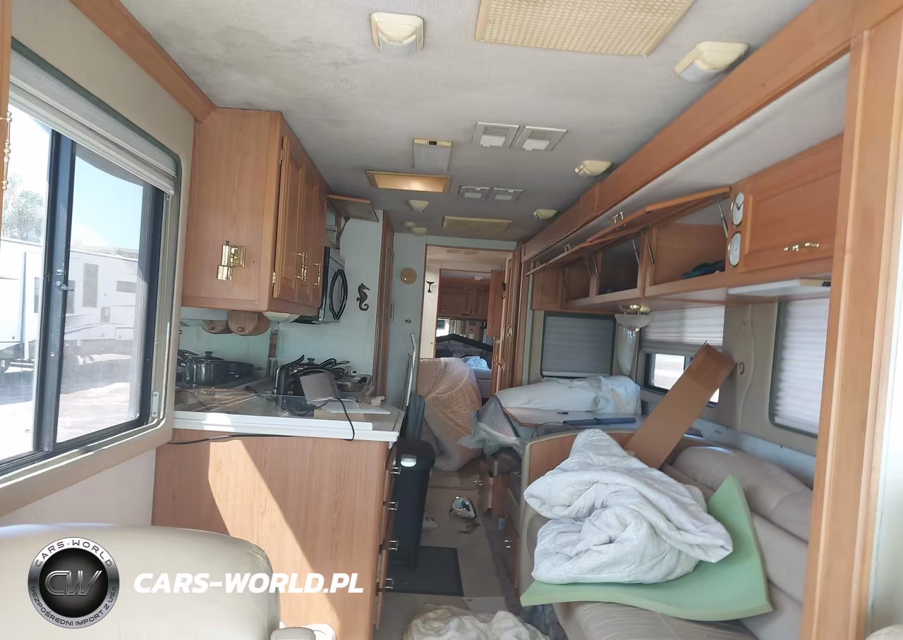 2000 Freightliner Chassis X Line Motor Home VIN:4UZ6XFBA2YCG55283 - 8