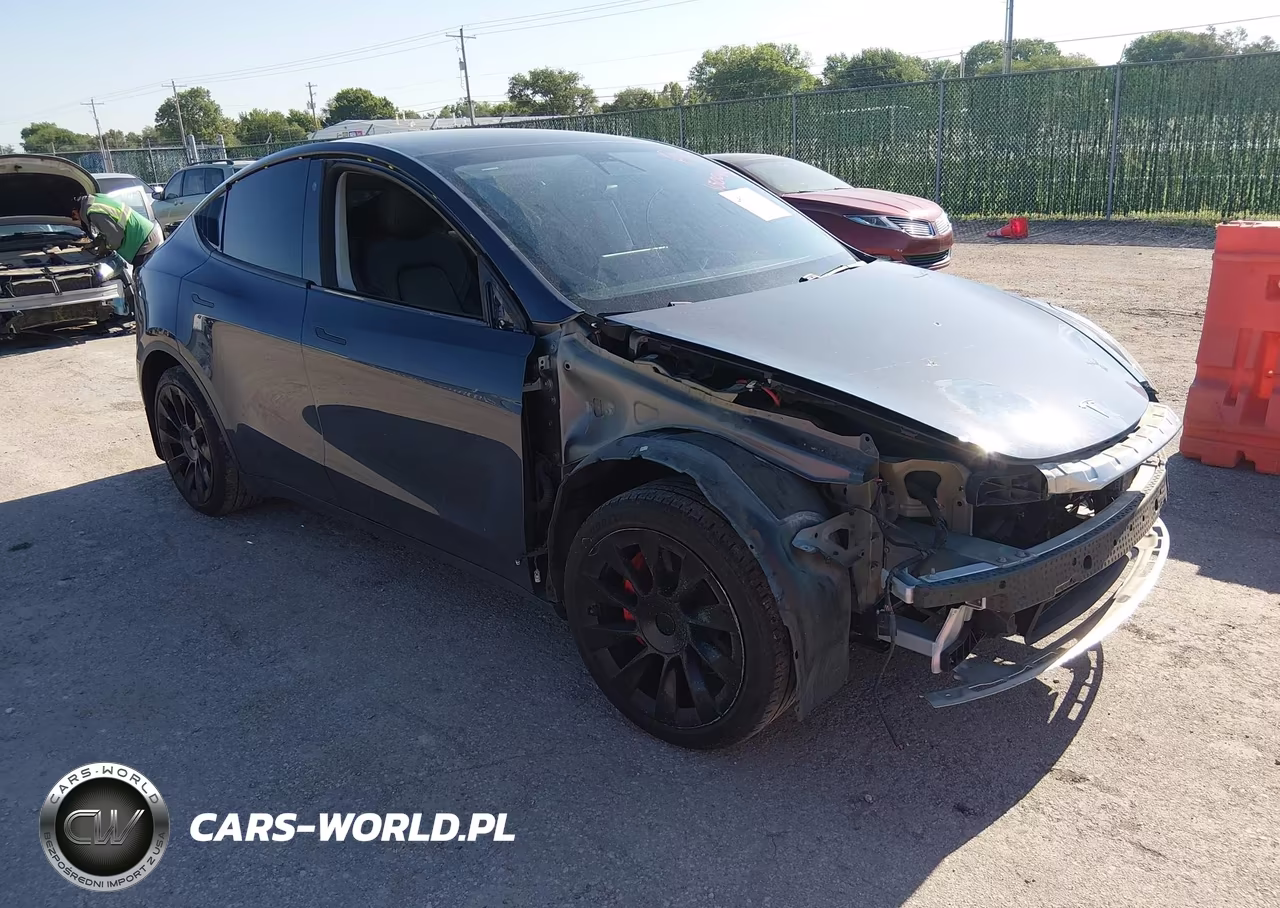 2021 Tesla Model Y Long Range Dual Motor All-Wheel Drive
