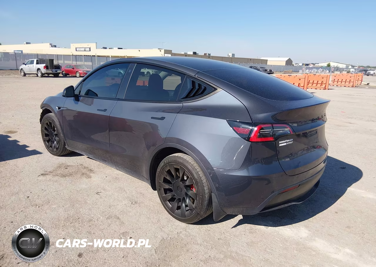 2021 Tesla Model Y Long Range Dual Motor All-Wheel Drive VIN:5YJYGDEE6MF080647 - 3