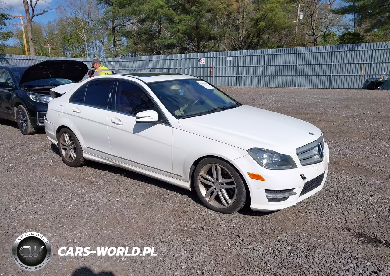 2013 Mercedes-Benz C 300 Sport 4Matic