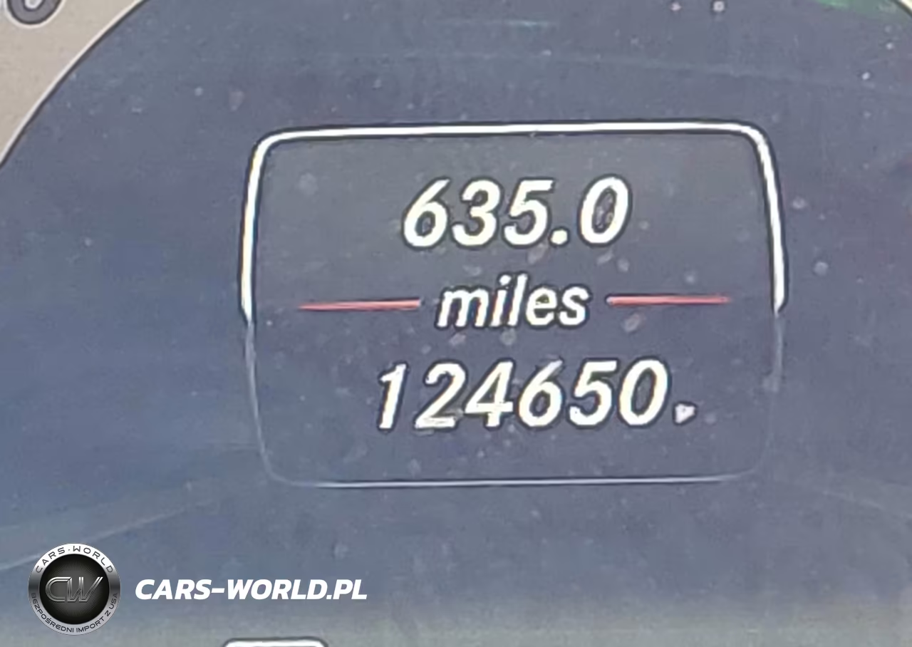 2013 Mercedes-Benz C 300 Sport 4Matic VIN:WDDGF8AB7DR247616 - 15