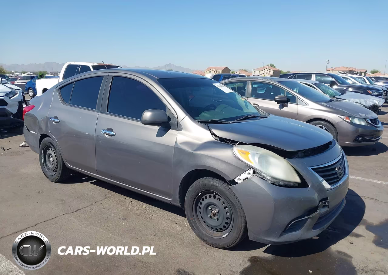 2012 Nissan Versa 1.6 Sv