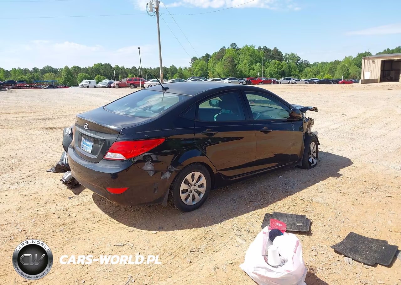 2016 Hyundai Accent Se VIN:KMHCT4AE4GU075871 - 4