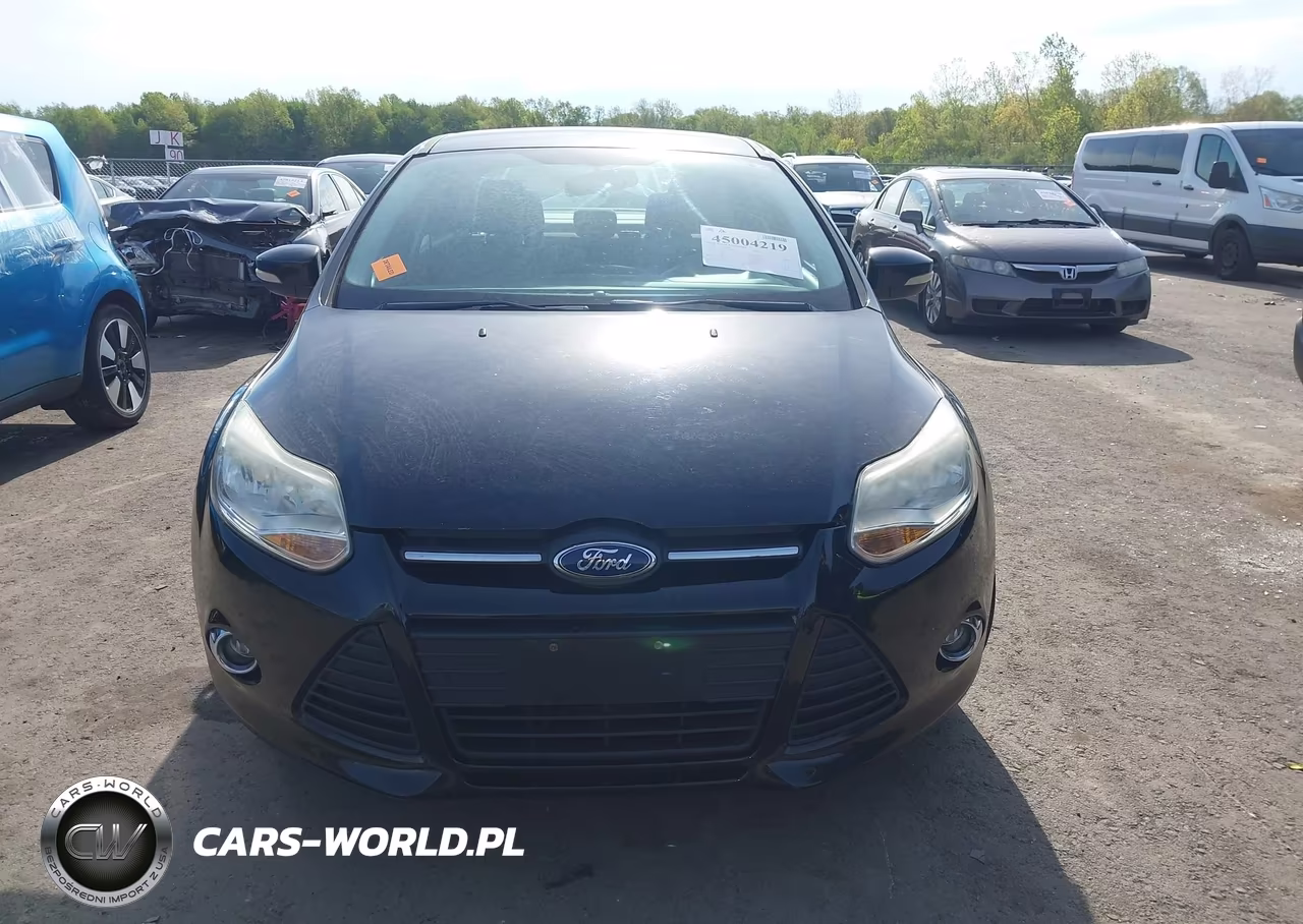 2012 Ford Focus Se VIN:1FAHP3F20CL261842 - 12