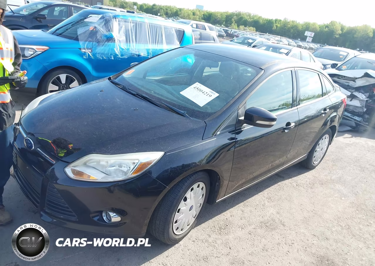 2012 Ford Focus Se VIN:1FAHP3F20CL261842 - 2
