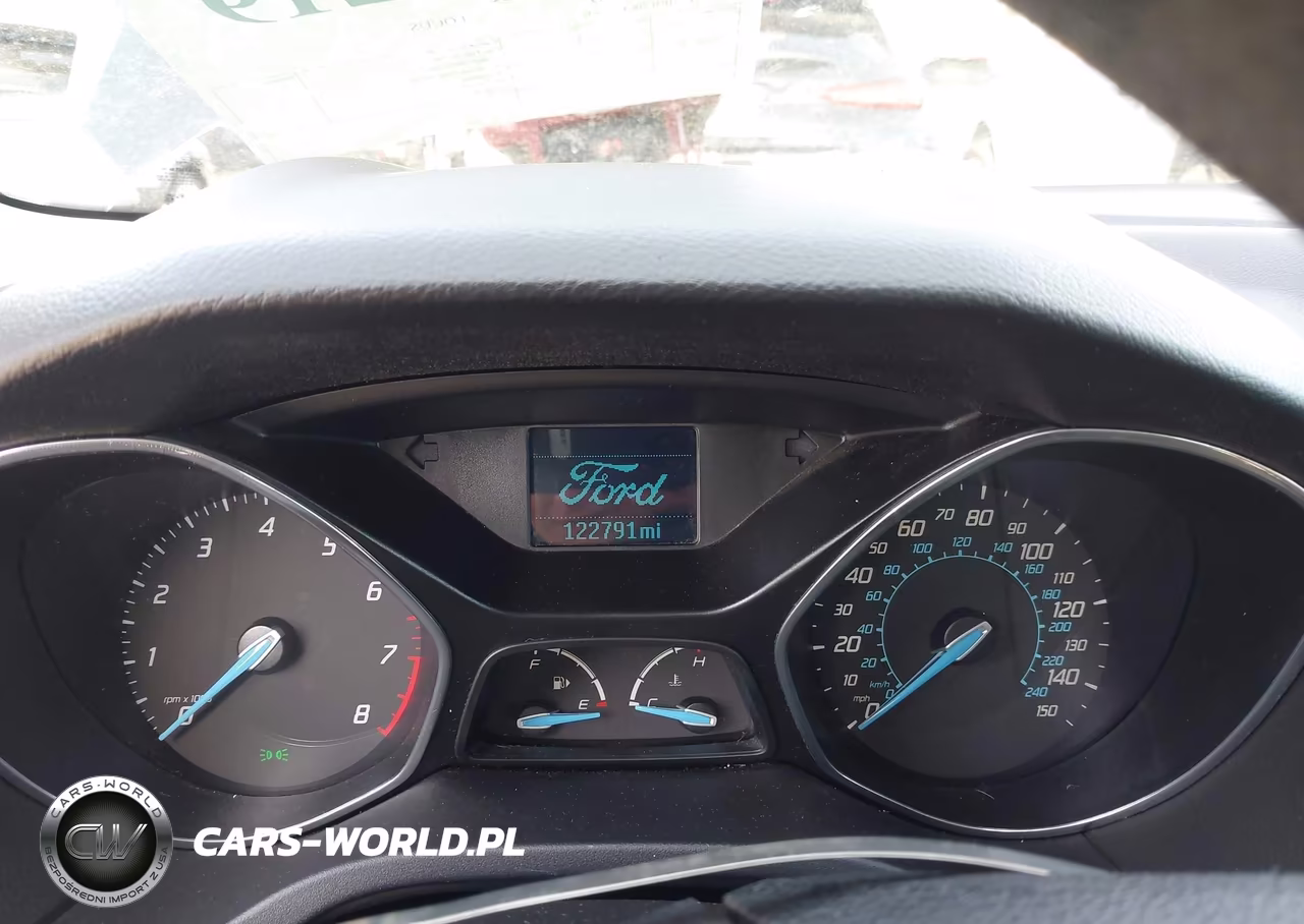 2012 Ford Focus Se VIN:1FAHP3F20CL261842 - 7