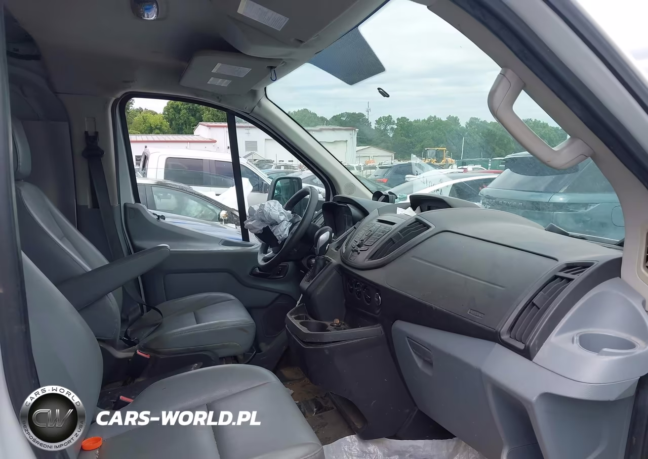 2015 Ford Transit-150 VIN:1FTNE1YM8FKA38707 - 5