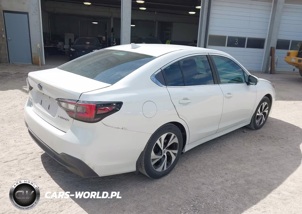 2020 Subaru Legacy Premium VIN:4S3BWAC61L3002940 - 4