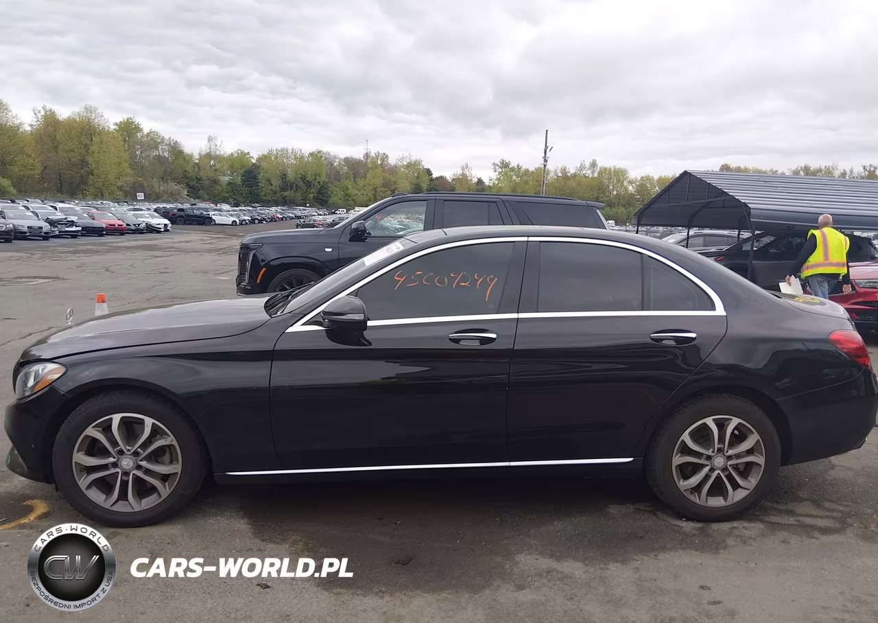 2017 Mercedes-Benz C 300 4Matic VIN:55SWF4KB2HU201599 - 14