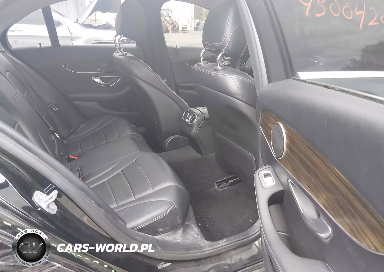 2017 Mercedes-Benz C 300 4Matic VIN:55SWF4KB2HU201599 - 8