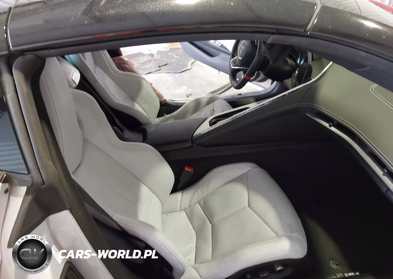 2021 Chevrolet Corvette Stingray VIN:1G1YB2D4XM5115714 - 8