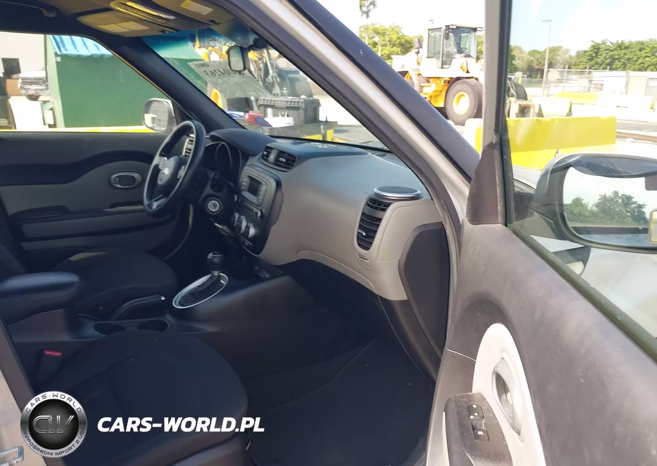 2014 Kia Soul VIN:KNDJN2A27E7714563 - 5