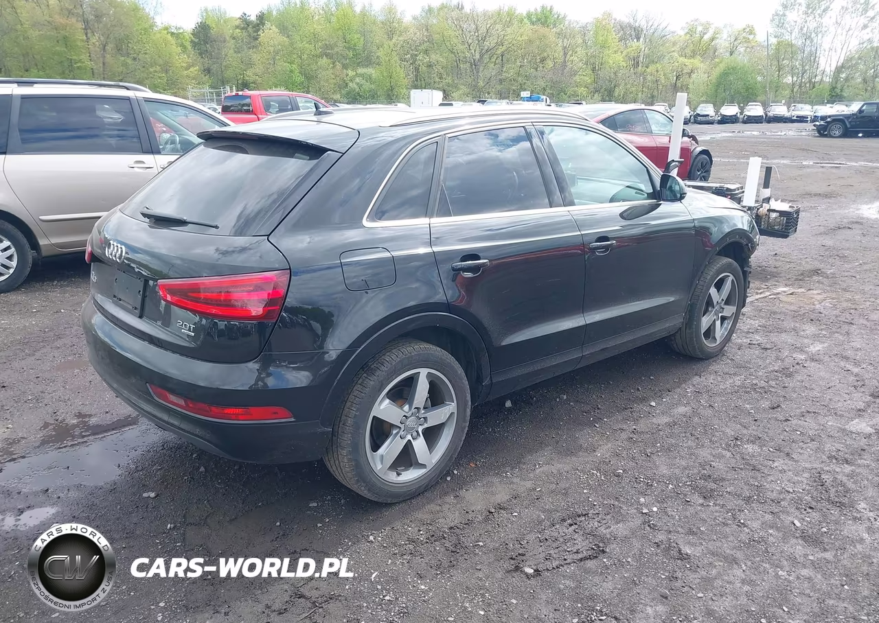2015 Audi Q3 2.0T Premium Plus VIN:WA1EFCFS5FR009161 - 4