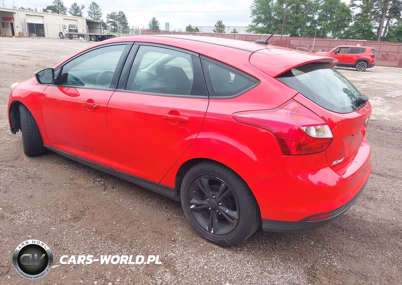 2014 Ford Focus Se VIN:1FADP3K20EL362404 - 3