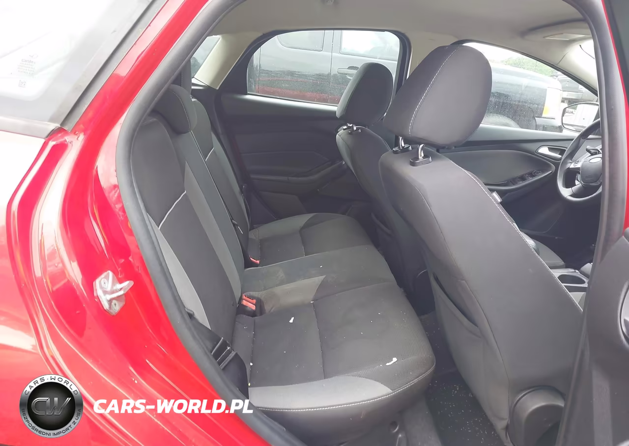 2014 Ford Focus Se VIN:1FADP3K20EL362404 - 8