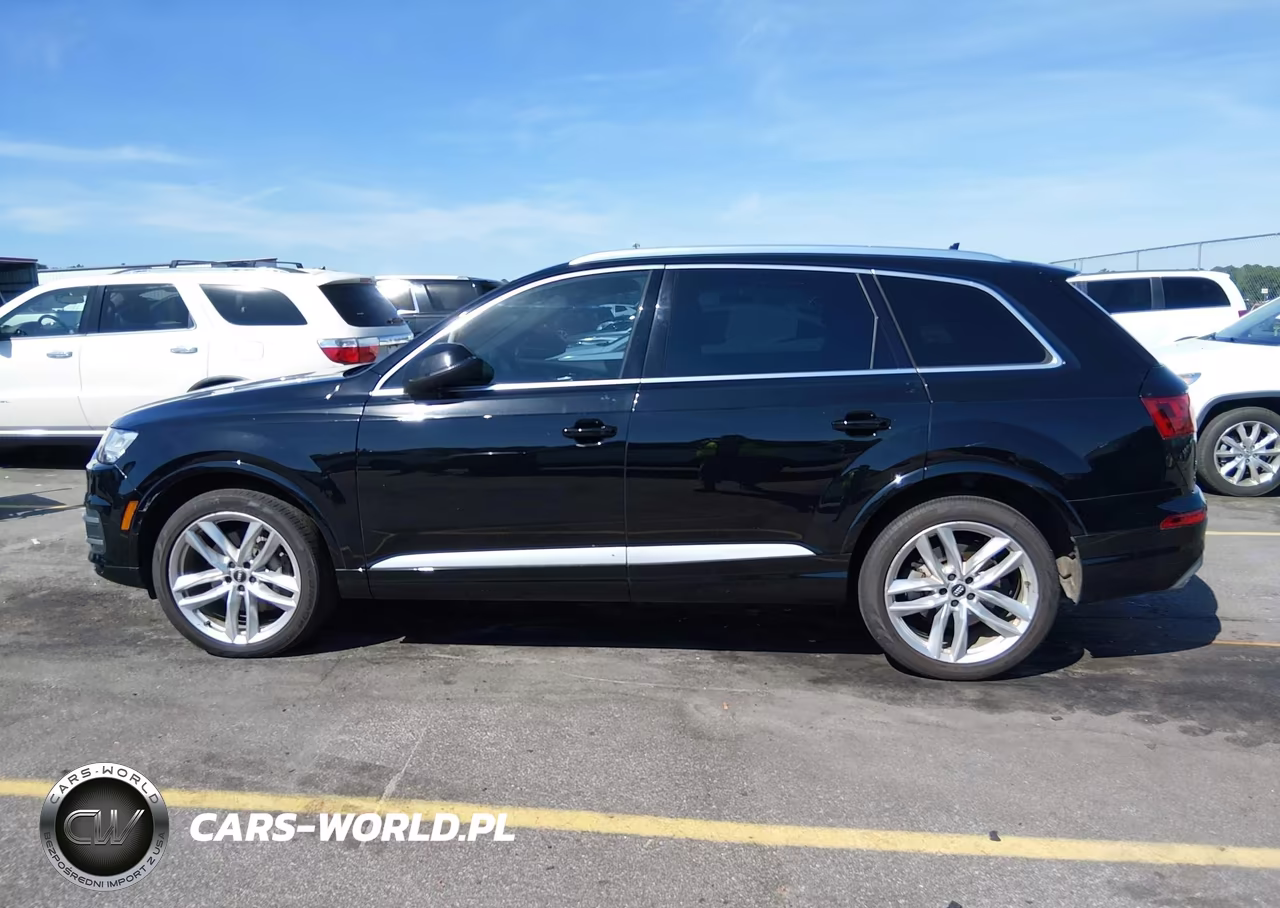 2018 Audi Q7 3.0T Premium VIN:WA1VAAF73JD053938 - 14