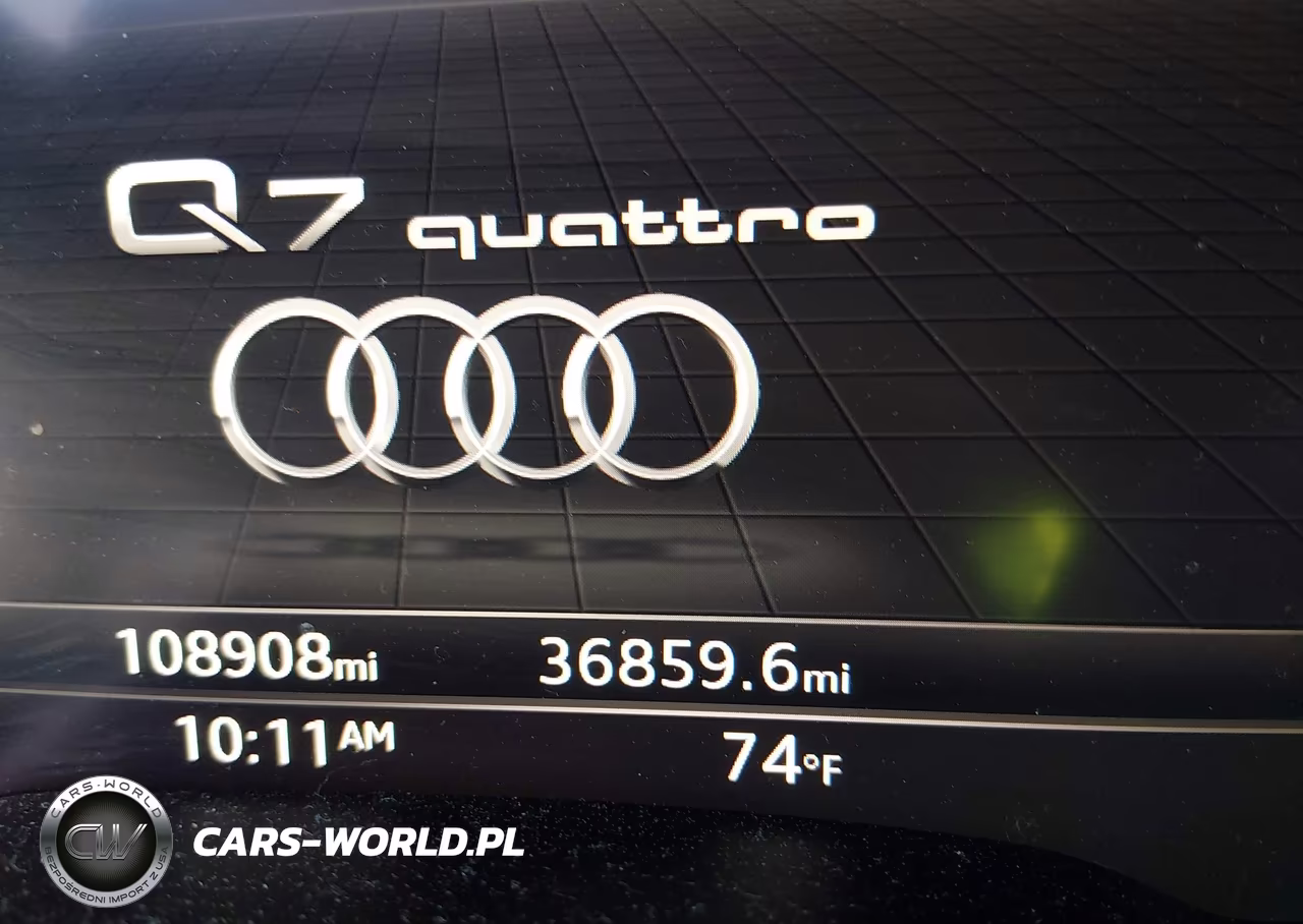 2018 Audi Q7 3.0T Premium VIN:WA1VAAF73JD053938 - 15
