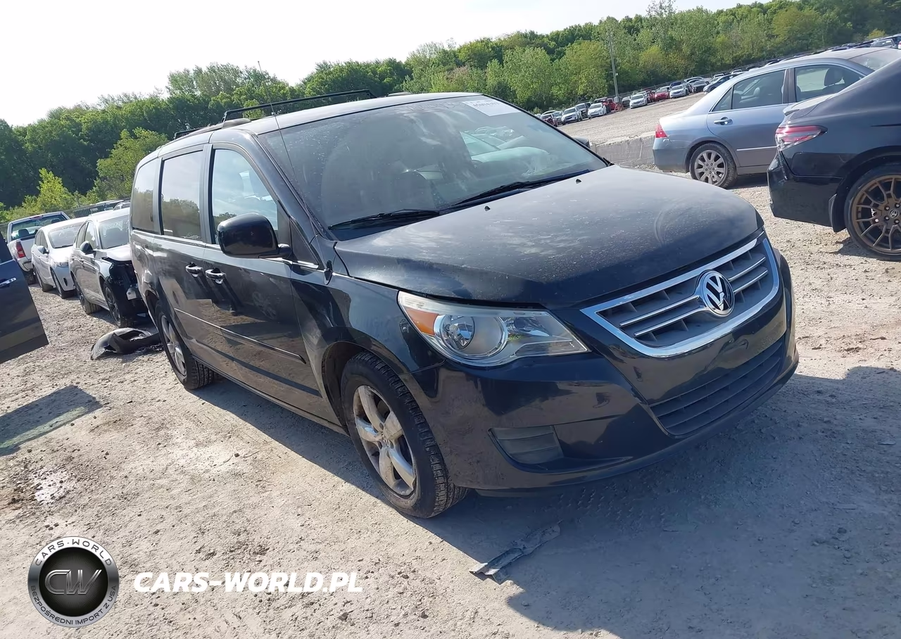 2011 Volkswagen Routan Sel