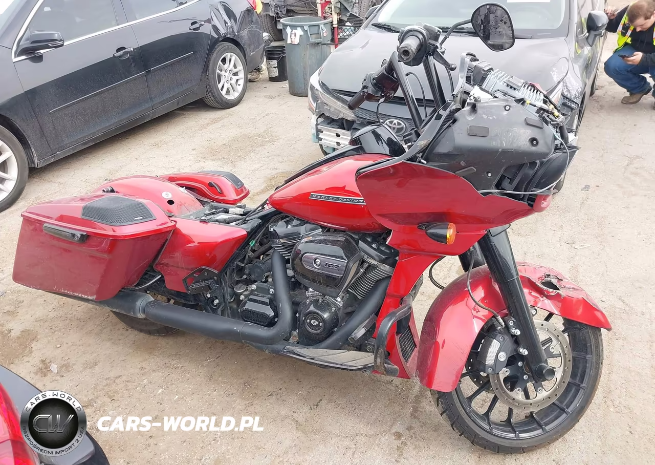 2018 Harley-Davidson Fltrxs Road Glide Special VIN:1HD1KTC14JB624053 - 11