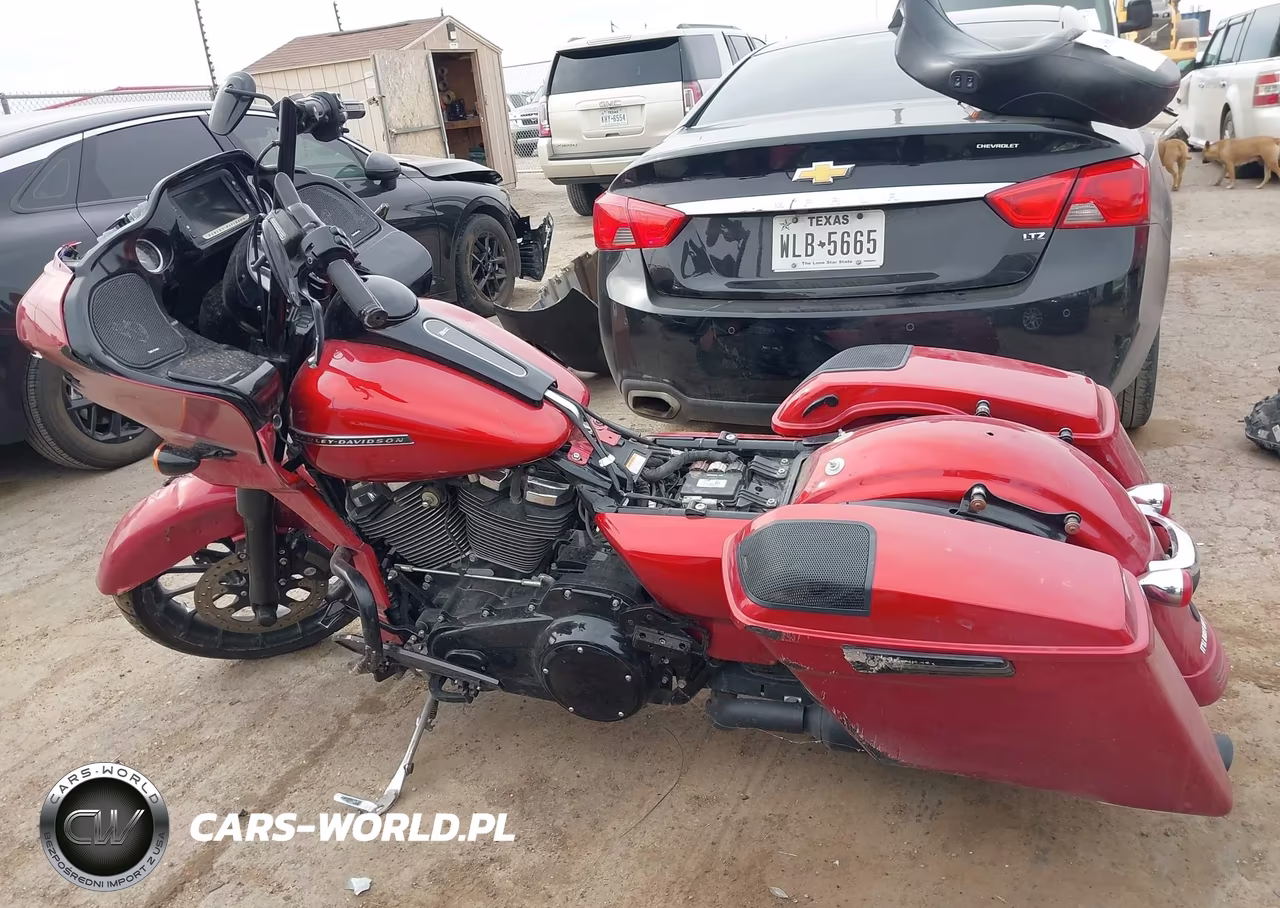 2018 Harley-Davidson Fltrxs Road Glide Special VIN:1HD1KTC14JB624053 - 12