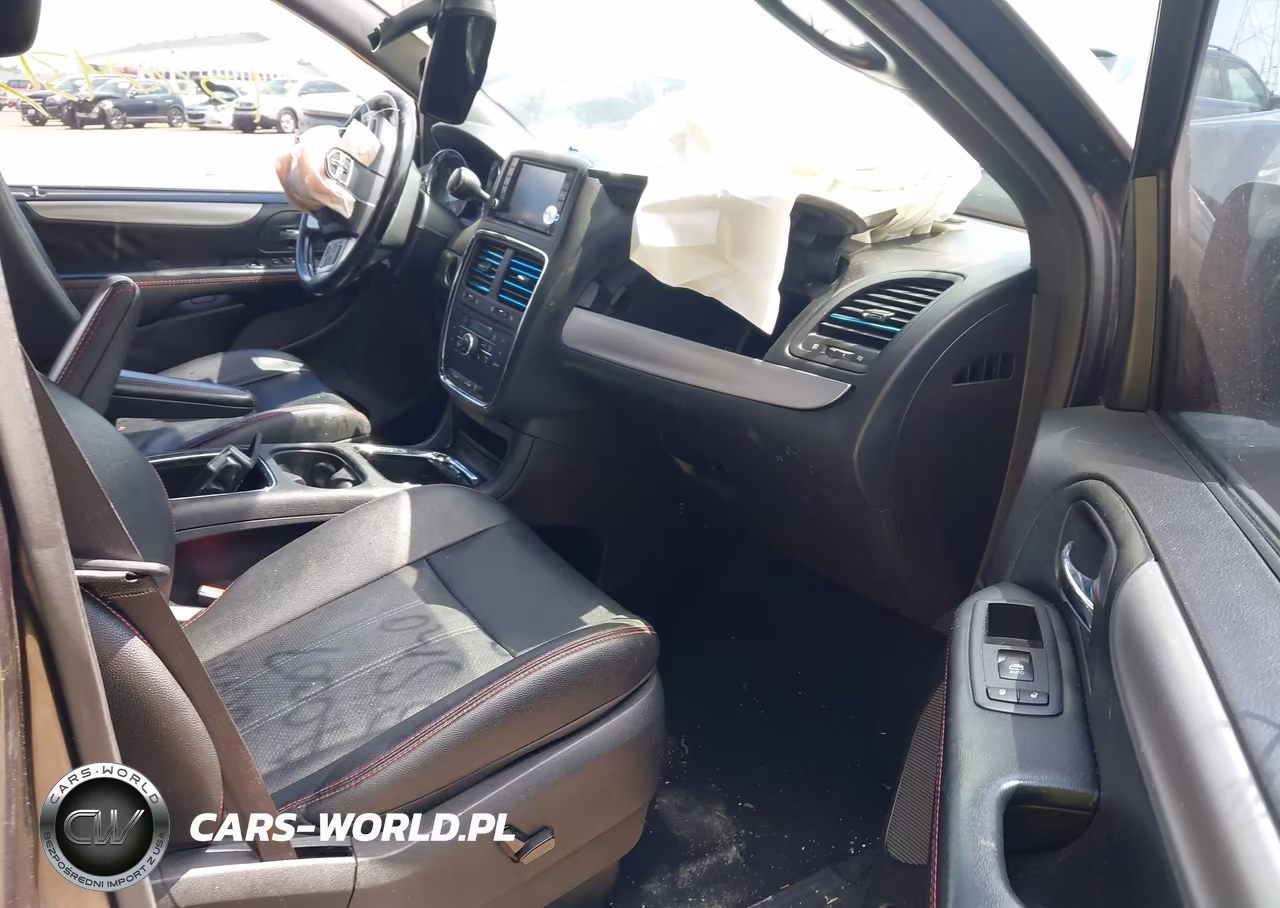 2020 Dodge Grand Caravan Gt VIN:2C4RDGEG1LR159811 - 5