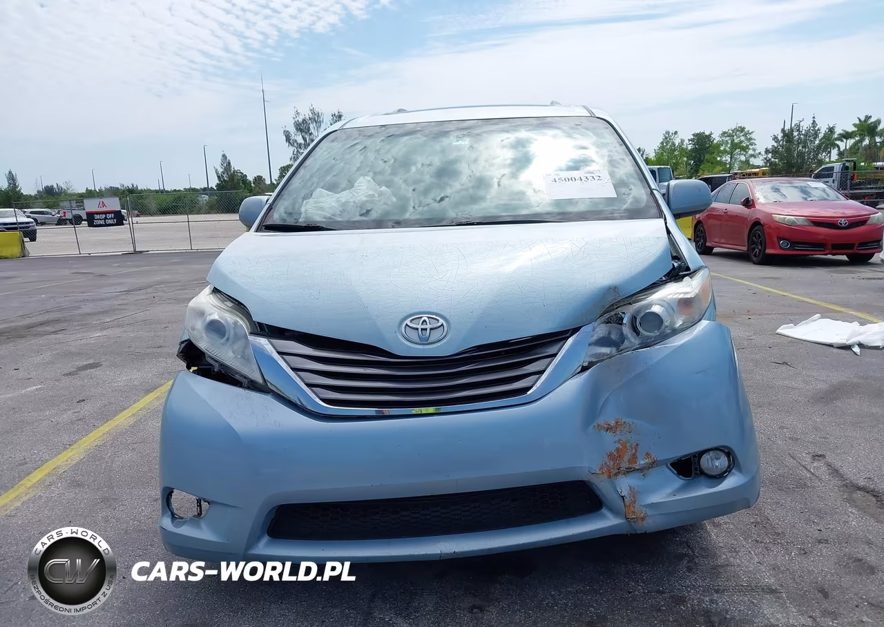 2016 Toyota Sienna Xle 8 Passenger VIN:5TDYK3DCXGS717905 - 12