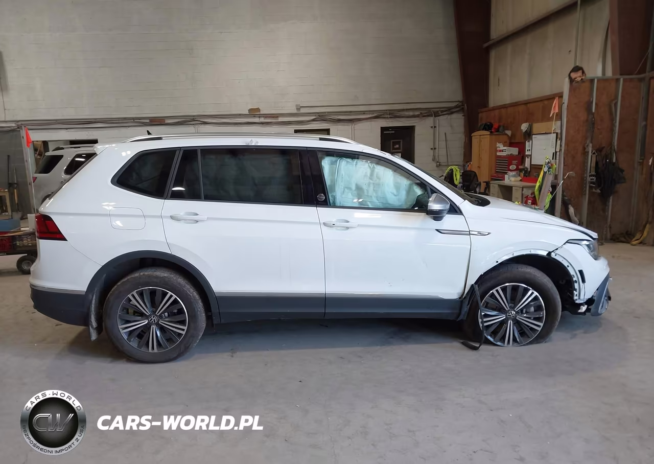 2024 Volkswagen Tiguan 2.0T Wolfsburg Edition VIN:3VV5B7AX6RM232084 - 13