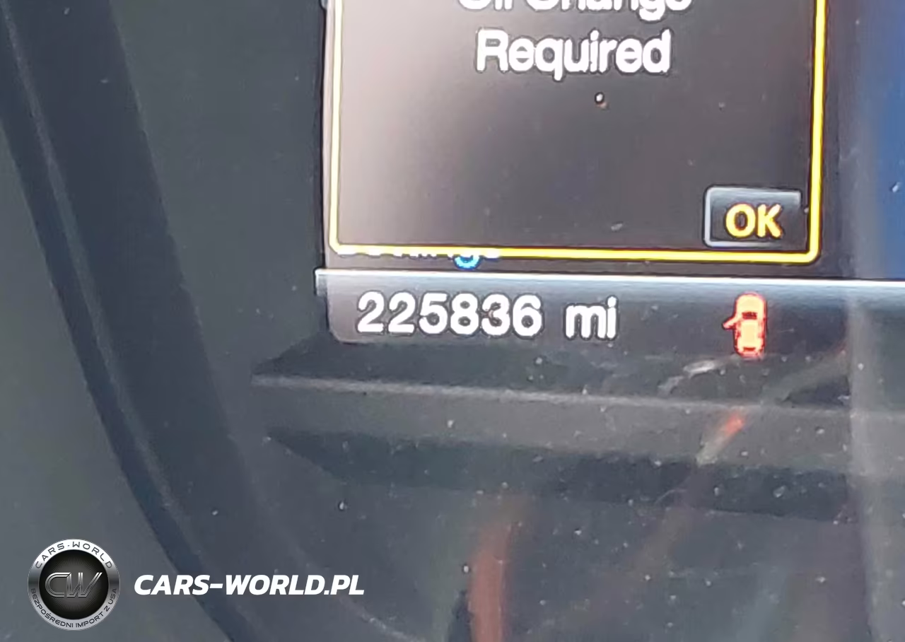 2015 Ford Explorer Sport VIN:1FM5K8GT2FGA19658 - 15