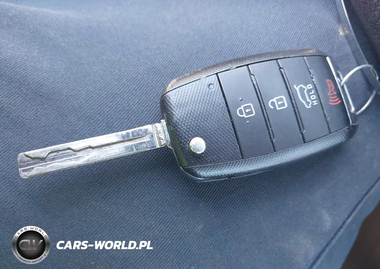 2017 Kia Soul VIN:KNDJN2A22H7877688 - 11