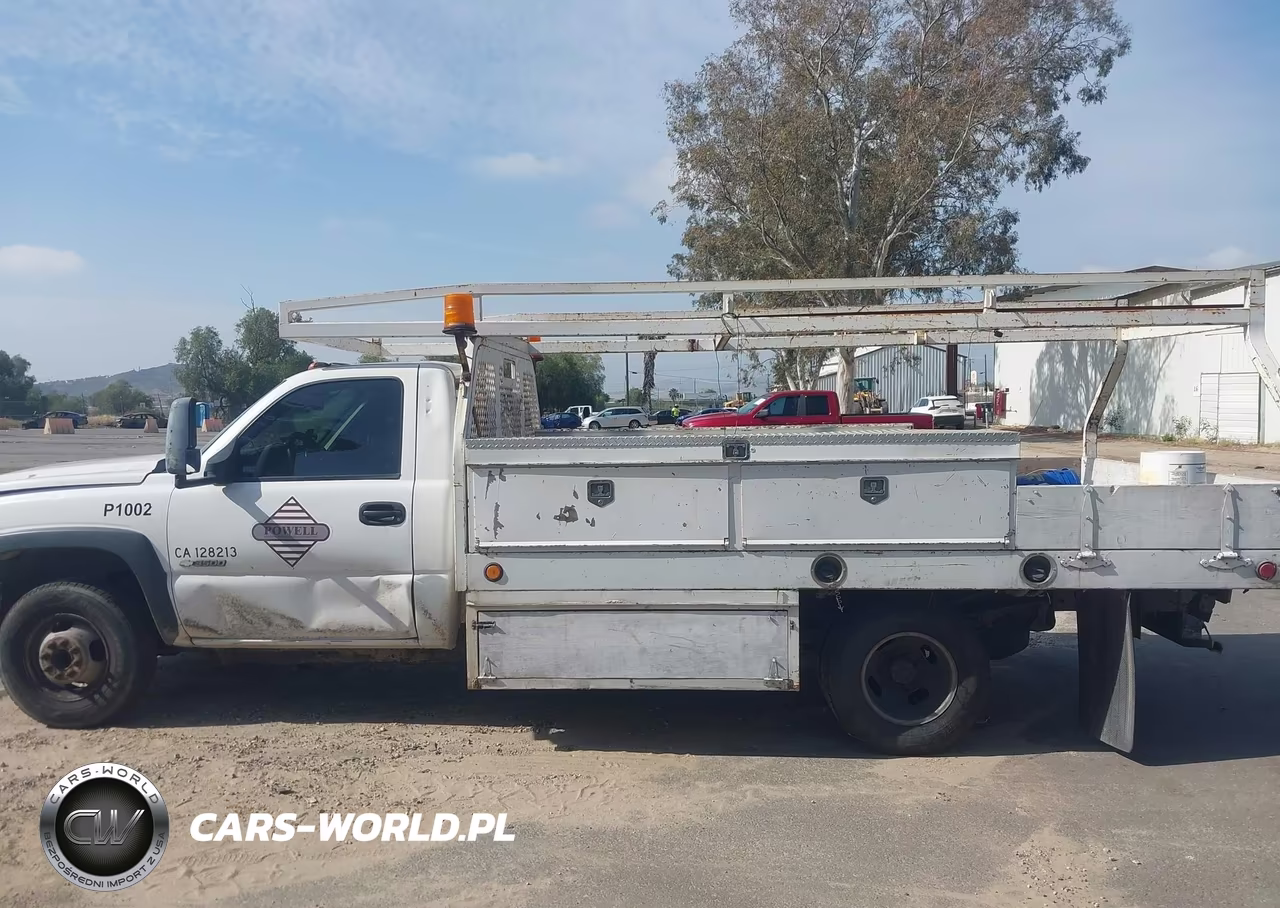 2007 Chevrolet Silverado 3500 Chassis Classic Work Truck VIN:1GBJC34U27E142538 - 14