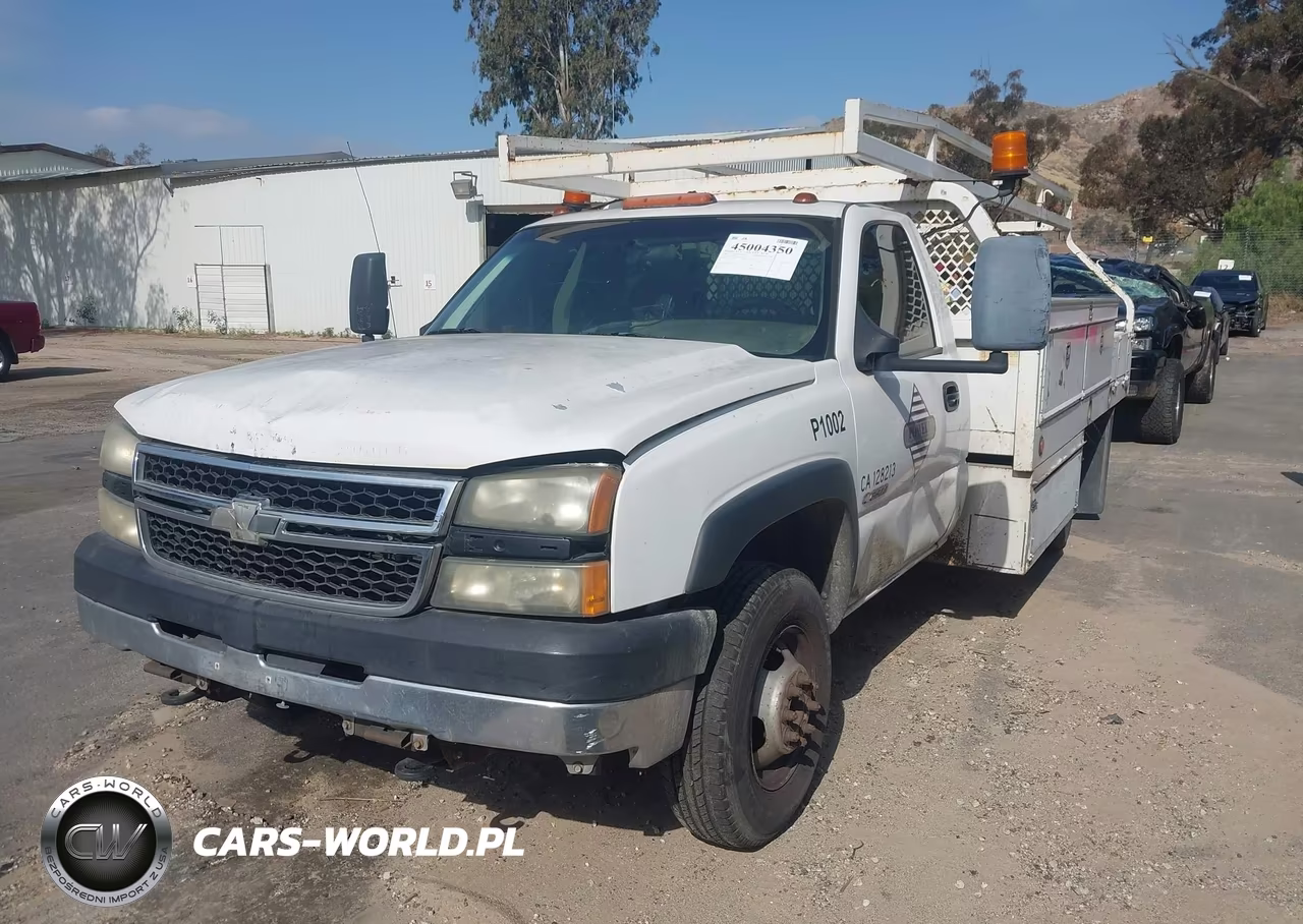 2007 Chevrolet Silverado 3500 Chassis Classic Work Truck VIN:1GBJC34U27E142538 - 2