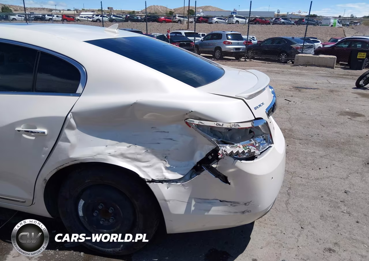 2011 Buick Lacrosse Cxs VIN:1G4GE5GD8BF213389 - 6