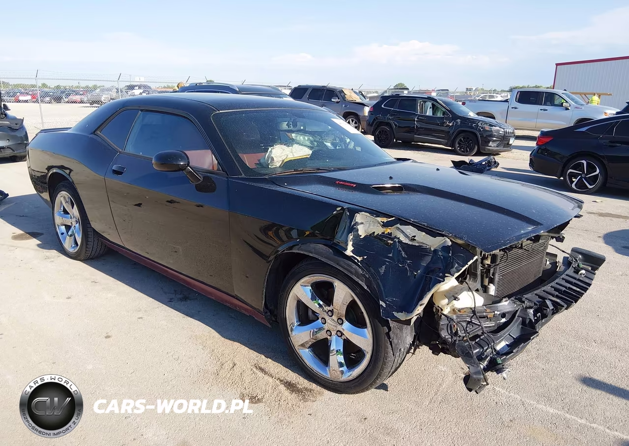 2013 Dodge Challenger R-T Plus