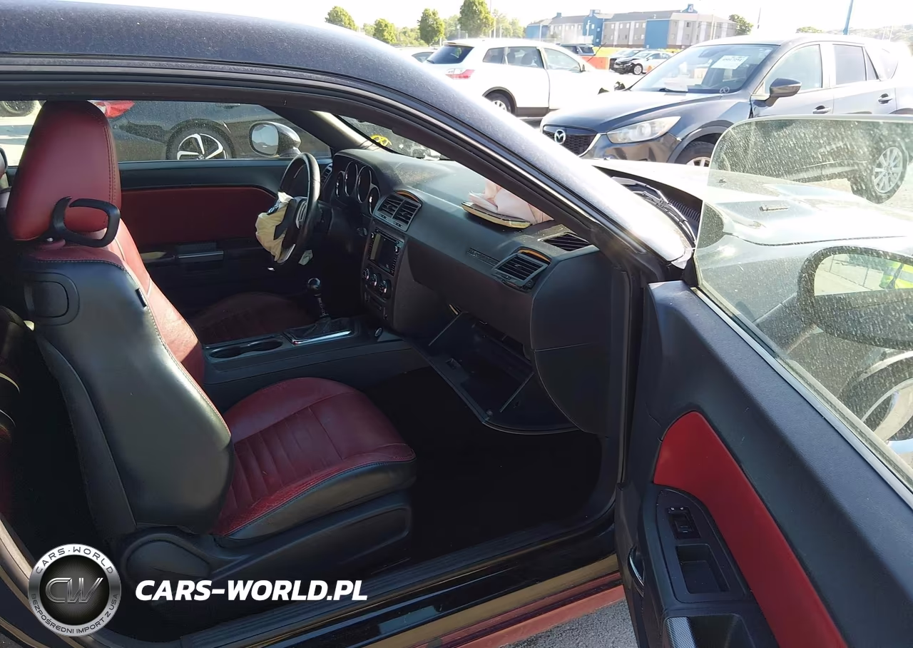 2013 Dodge Challenger R-T Plus VIN:2C3CDYBT3DH653600 - 5