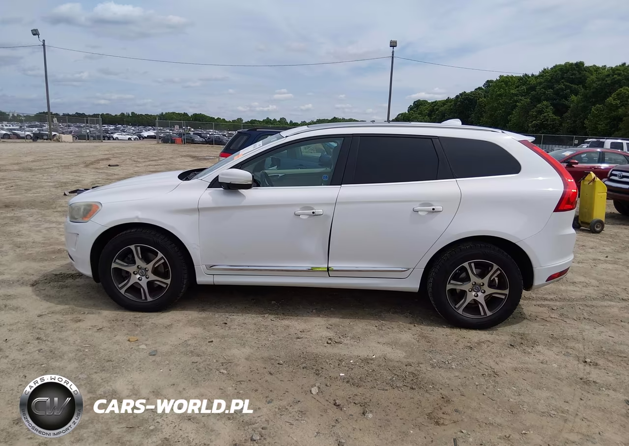 2015 Volvo Xc60 T6 VIN:YV4902RB9F2563792 - 14