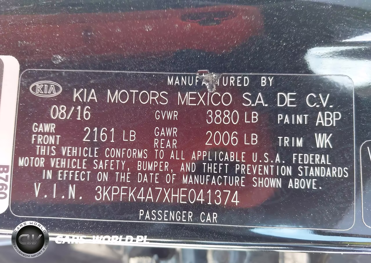 2017 Kia Forte Lx VIN:3KPFK4A7XHE041374 - 9
