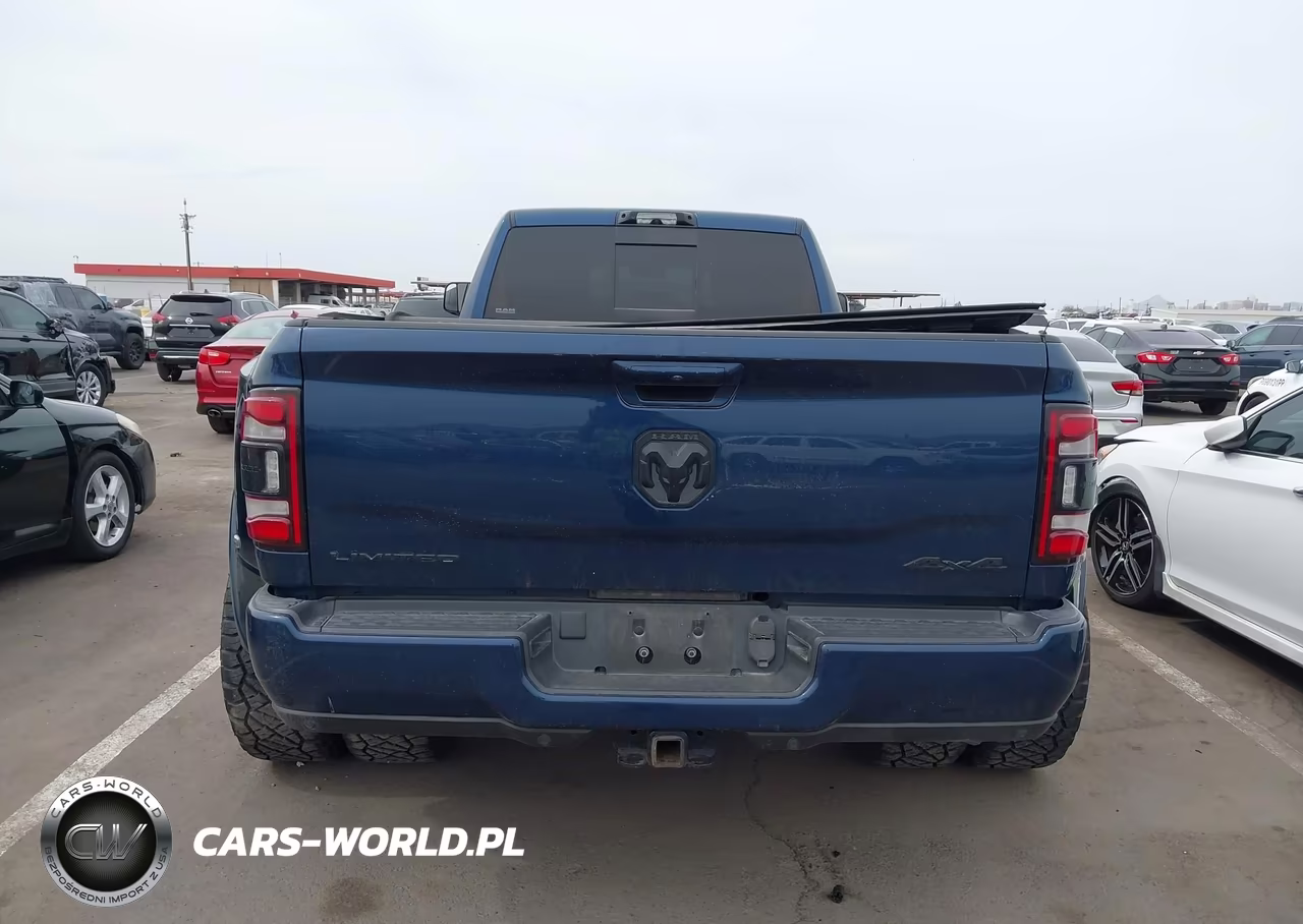 2021 Ram 3500 Limited 4X4 8' Box VIN:3C63RRRL0MG667115 - 17